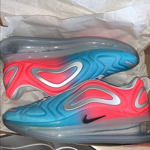Nike Airmax 720 ‘Pink Sea’